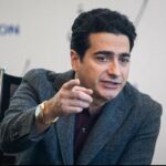 دانلود آهنگ همایون شجریان ( ورژن هوش مصنوعی ) به نام از دوست داشتن