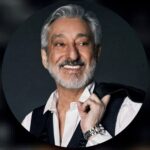 دانلود آهنگ ابی ( ورژن هوش مصنوعی ) به نام زمان را دوست دارم