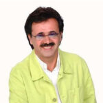 دانلود آهنگ معین ( ورژن هوش مصنوعی ) به نام هر کس به زبان دل خود زمزمه ساز است