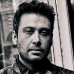 دانلود آهنگ محسن چاوشی ( ورژن هوش مصنوعی ) به نام نمی تونم از اشتبات بگذرم