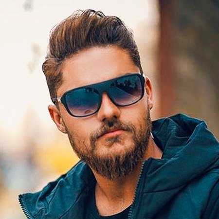 علی خدابنده همینی که هست