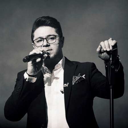 حجت اشرف زاده ( ورژن هوش مصنوعی ) گفتم خداحافظ ولی دردل چه اهی دارم ای عشق