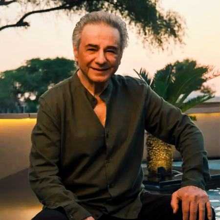 عارف ( ورژن هوش مصنوعی ) بی خبر یه روز اومد سر زد و رفت