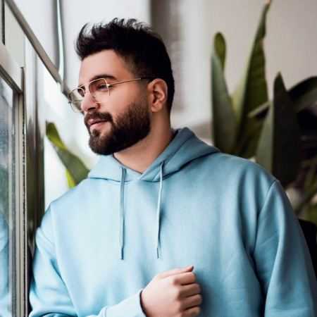 آصف آریا پیشت آرومم