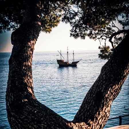 هایده ( ورژن هوش مصنوعی ) پس بدین فرصت خنده هامو