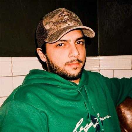 مهراد هیدن ( ورژن هوش مصنوعی ) یه حمومی سیت بسازم