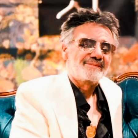 معین ( ورژن هوش مصنوعی ) ماه و ستاره