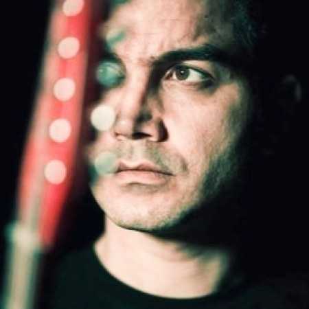 محسن یگانه ( ورژن هوش مصنوعی ) زمستون زده این رابطه رو