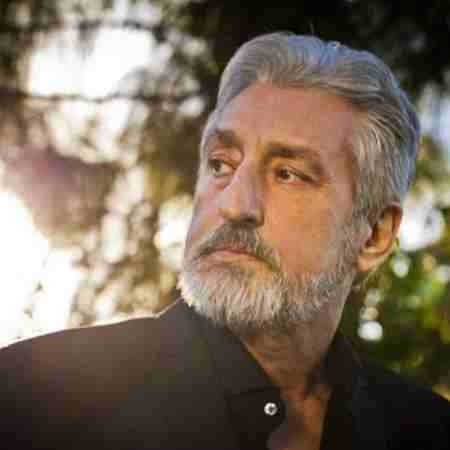 ابی ( ورژن هوش مصنوعی ) منو نسپار به فصل رفته عشق