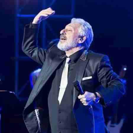 ابی ( ورژن هوش مصنوعی ) پروانه آتش میزنی 