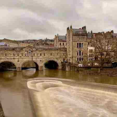 گوگوش ( ورژن هوش مصنوعی ) دیگه اون دوست نداره