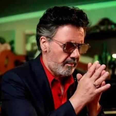 هایده و معین ( ورژن هوش مصنوعی ) تو زندگی چقدر غمه