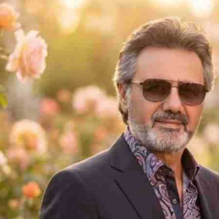 معین و مهستی ( ورژن هوش مصنوعی ) مادر