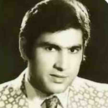 آغاسی ( ورژن هوش مصنوعی ) ساقیا ساقی از می خونه بیرونم نکن 