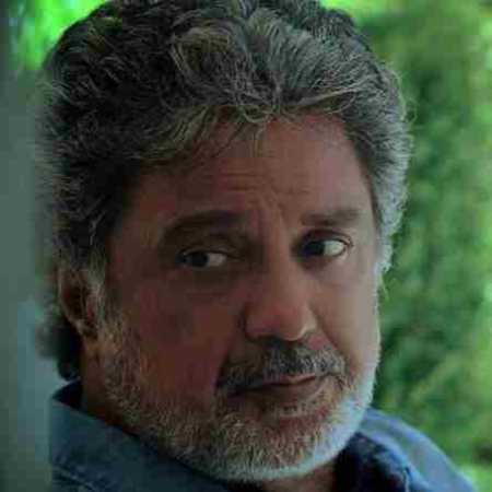 داریوش ( ورژن هوش مصنوعی ) وای دارم آتیش میگیرم دیگه از غصه و غم