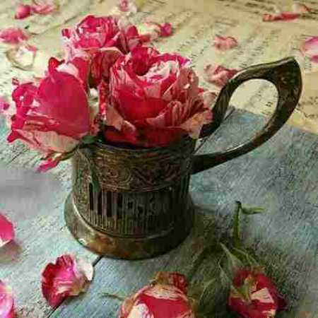 مهستی ( ورژن هوش مصنوعی ) اونکه دنبال منه مهربونی میکنه