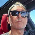 دانلود آهنگ شادمهر عقیلی ( ورژن هوش مصنوعی ) به نام شاید یه نیمه شب دلت بخواد