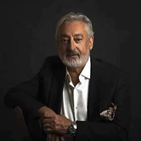 ابی ( ورژن هوش مصنوعی ) ساقه از ضربه ی شلاق زمستان