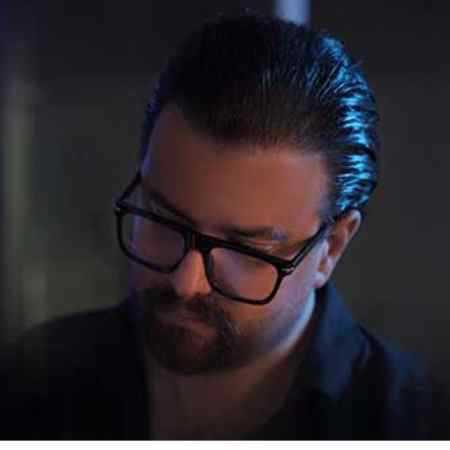 حامد حاجی هنوز زخمت روی قلبم تازست