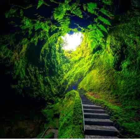 لنا و مهیاد ( ورژن هوش مصنوعی ) اشک