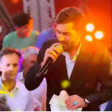 محمد سبیلی چشماتو رو حال بدم میبندی
