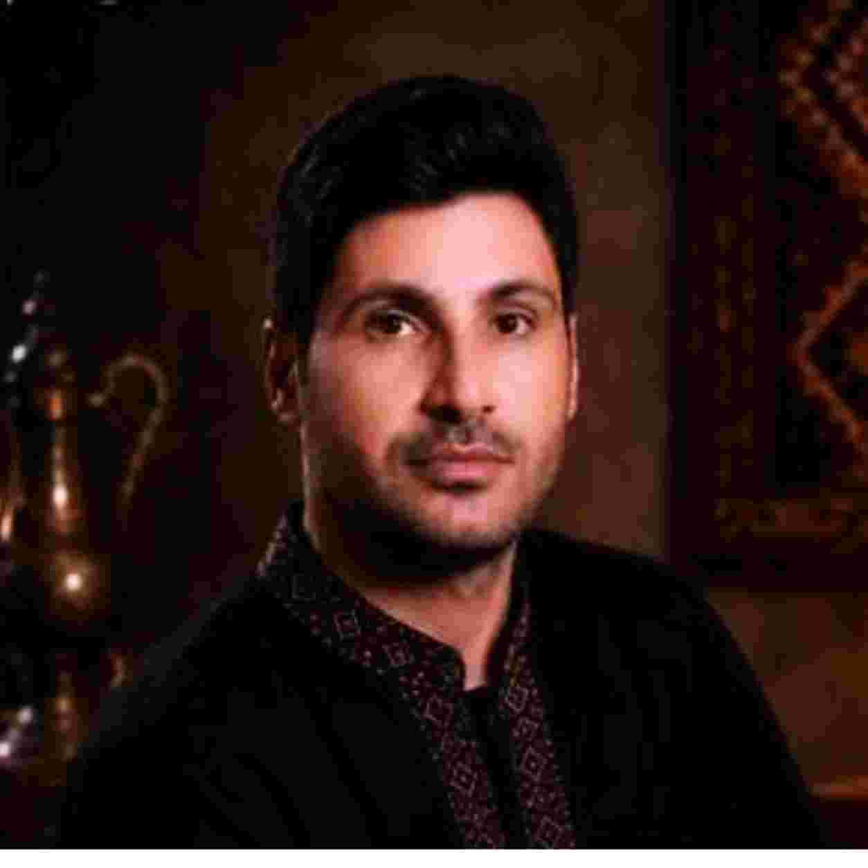 حامد پاک نفس گلمدین