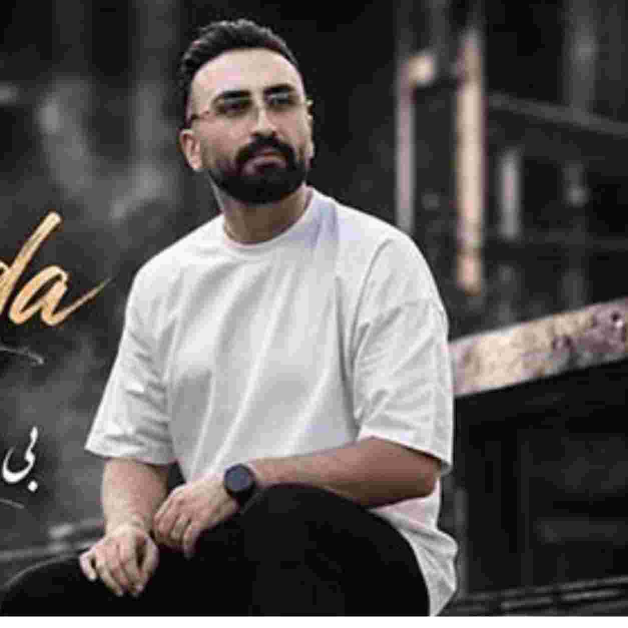 محمد باهری اما وسط دریا کشتی ام بی ناخداست
