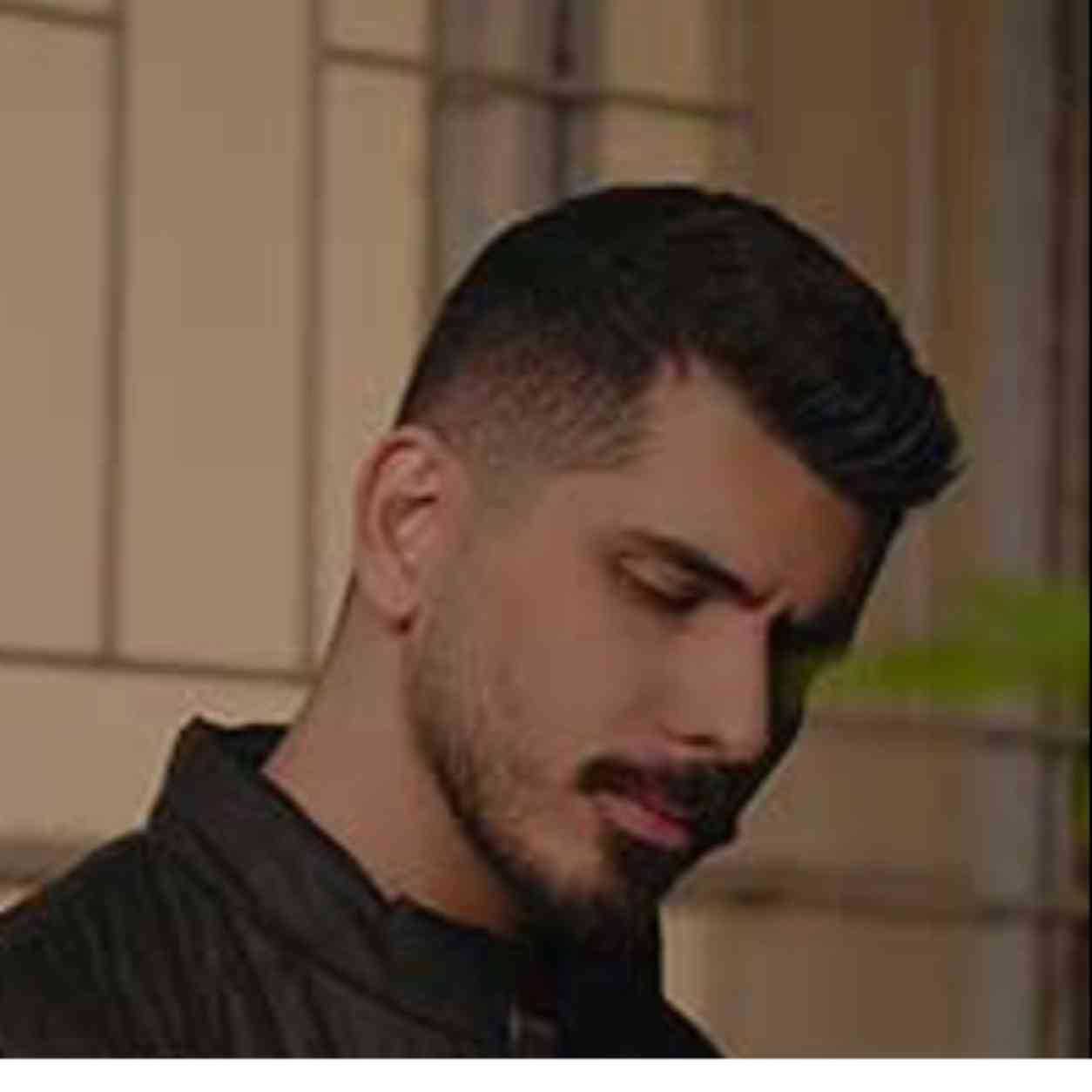 ویهان شهریور میدونی چند وقت نبودی پیشم تو بی رحم
