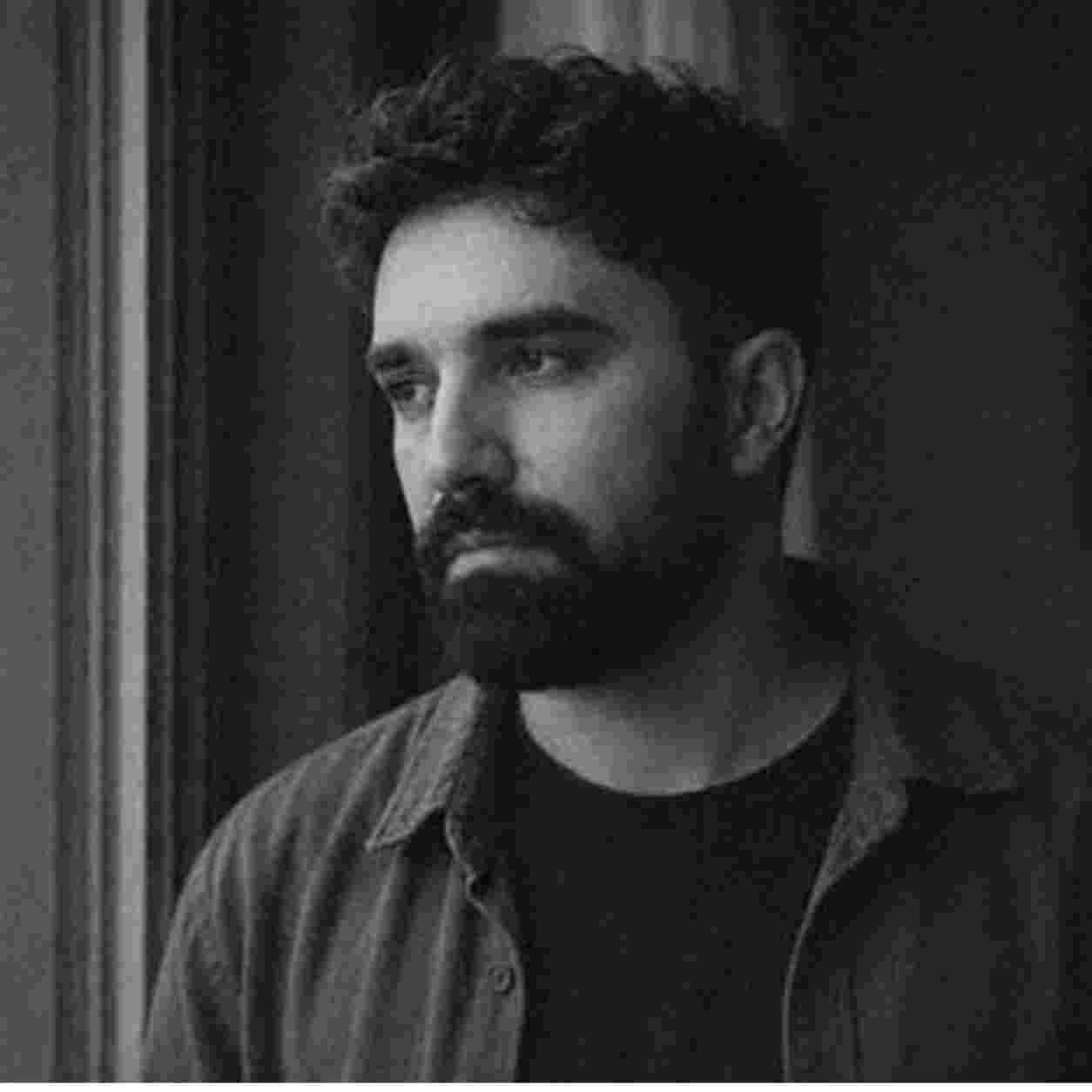 داوود دودمان دارم میرم اما دلم پیش چشات اسیره